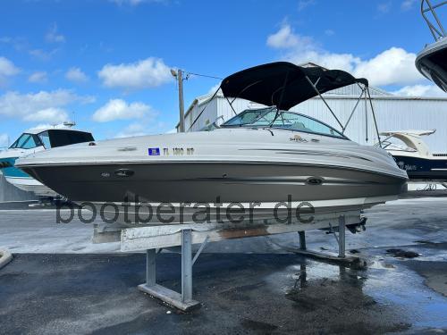 Sea Ray 220 Sundeck technische daten 